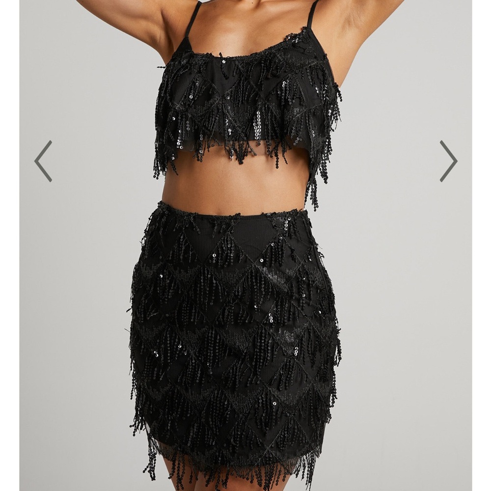 Showpo size 12 Black Sequin Crop Top